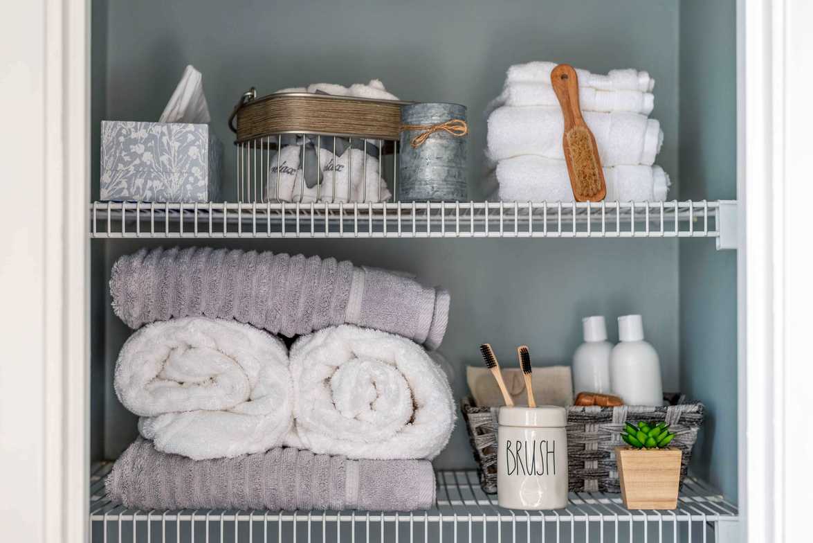 organized bathroom